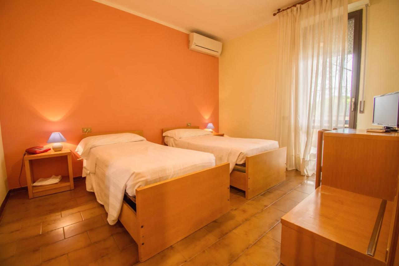 Hotel Cantalodole 马焦内 外观 照片